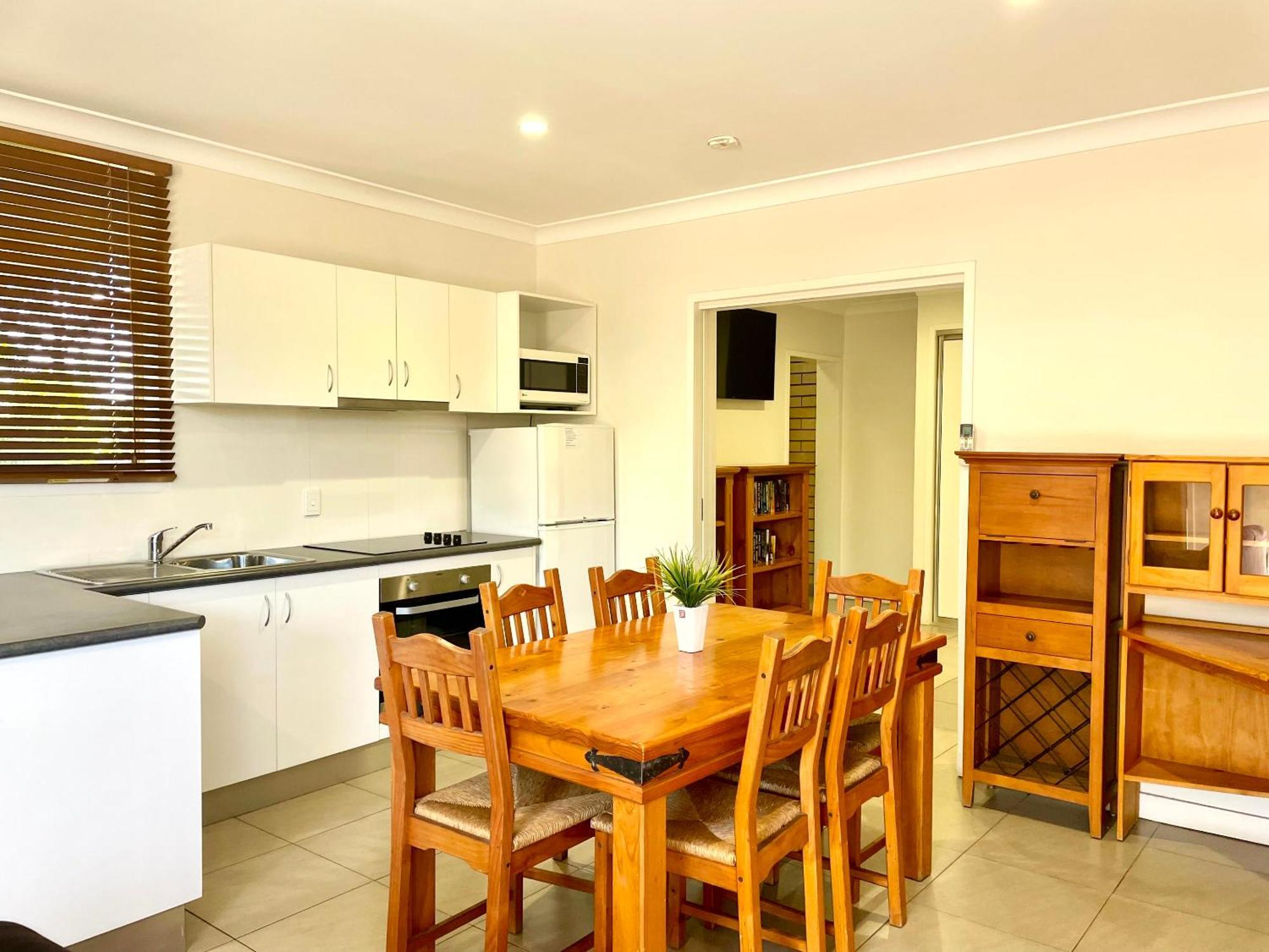 The Western Heritage Motor Motel Moranbah